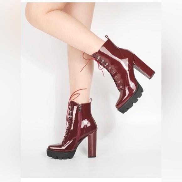 000842 Women's Platform Lace Up Ankle Boots - Picture 4 of 6